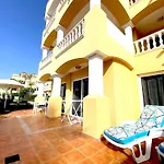 In Oasis Del Sur Mit Privater Terrasse By Interhome * Сан Мигель