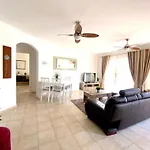 Апартаменты In Oasis Del Sur Mit Privater Terrasse By Interhome *